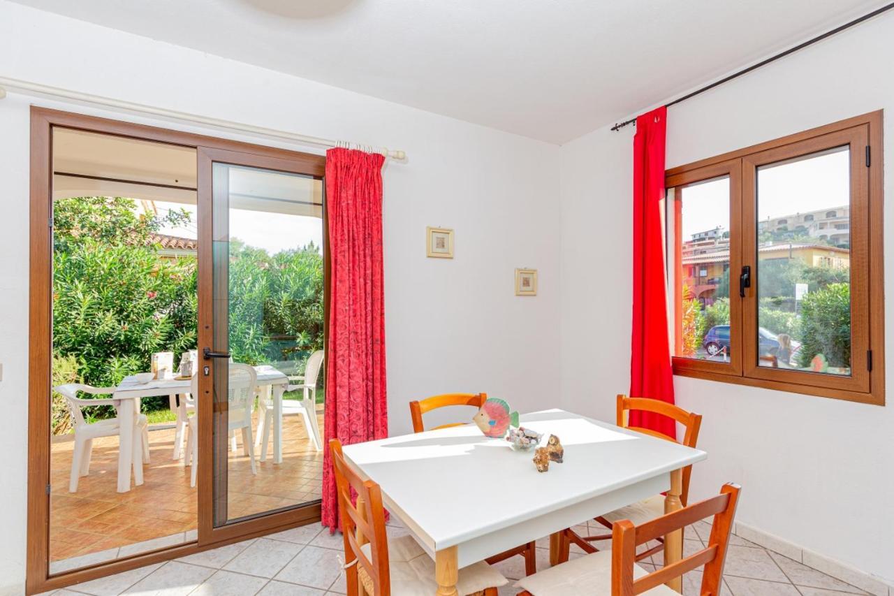 Appartamento Residenziale Trilocale 6 Posti Letto Via Sardegna San Teodoro Сан-Теодоро Экстерьер фото