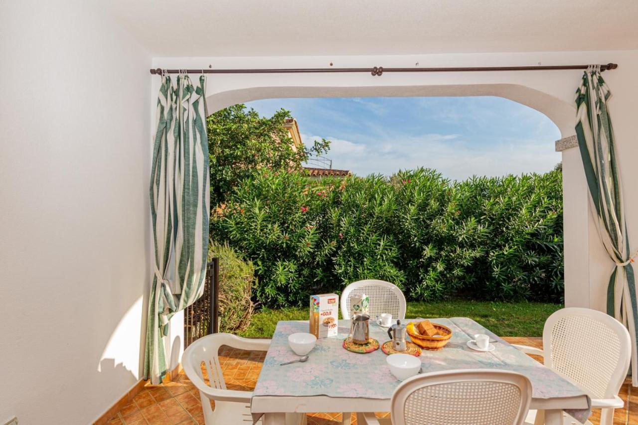Appartamento Residenziale Trilocale 6 Posti Letto Via Sardegna San Teodoro Сан-Теодоро Экстерьер фото